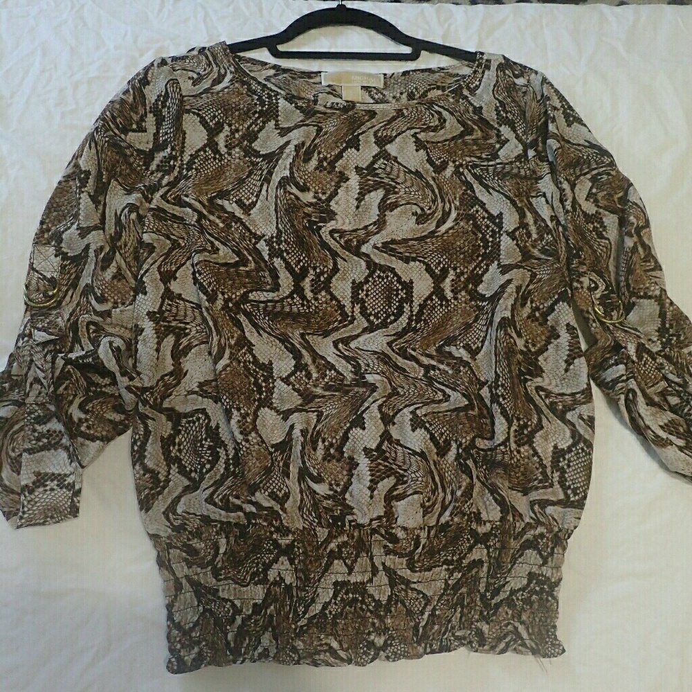 Michael Kors NWT Super silky soft Blouse